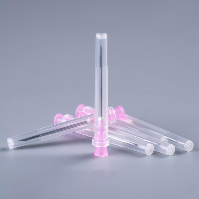 100 Pack 18 Gauge 1.5 inch Disposable Needles with Caps