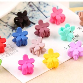 50Pcs Flower Hair Clip 0.51 inch Mini Flower Clips Plastic Hair Claw Clip Small Bangs Hairpin for Women Girls Toddlers