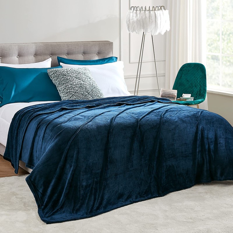 EHEYCIGA Fleece Blanket Navy Throws for Sofas Fluffy Warm Soft