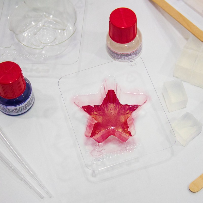 Science4you The Science of Soaps Spanish Version Sin tañosllaños