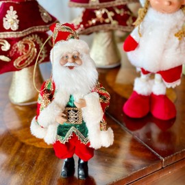 STP GOODS Collectible Doll, Christmas Decor Collectible Doll, Christmas Decorations, Seasonal Holiday Decorations, Indoor Home Decoration Figurine (Red & Green Santa Claus), 454080