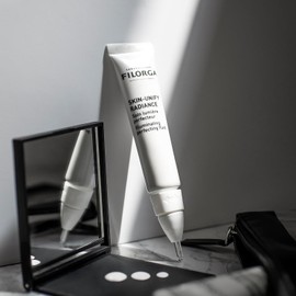 Filorga Iluminador facial SKIN-UNIFY RADIANCE Tratamiento iluminador perfeccionador 15 ml