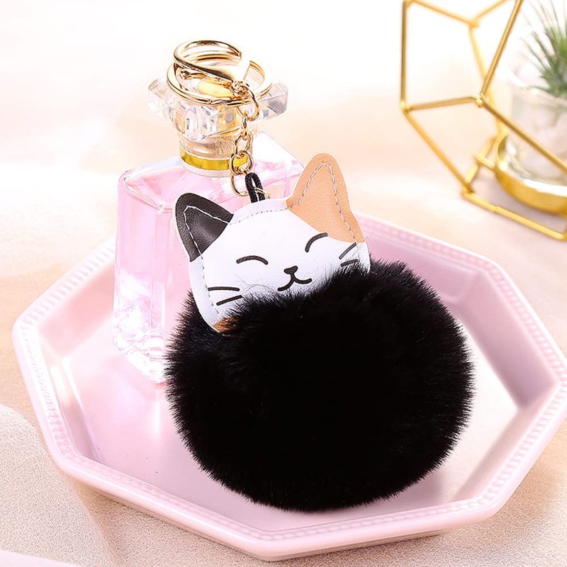 Qiwenr Plush Ball Keyring, black