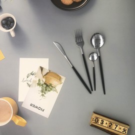 Uniturcky - Juego de cubiertos de acero inoxidable, 24 piezas, juego de cubiertos de acero inoxidable para 6, mango negro pulido, juego de cubiertos, cuchillo tenedor y cuchara para hogar y restaurante, apto para lavavajillas