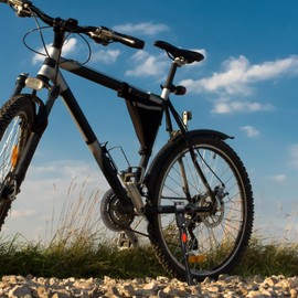 Bike Kickstand Kick Stand Bike Stand Bicycle Kickstand Adjustable Aluminum Alloy Kickstand for Bike Bicycle Side Stand Bicycle Kickstands for 22-27.5 Inch Mountain Bike Road Bicycle