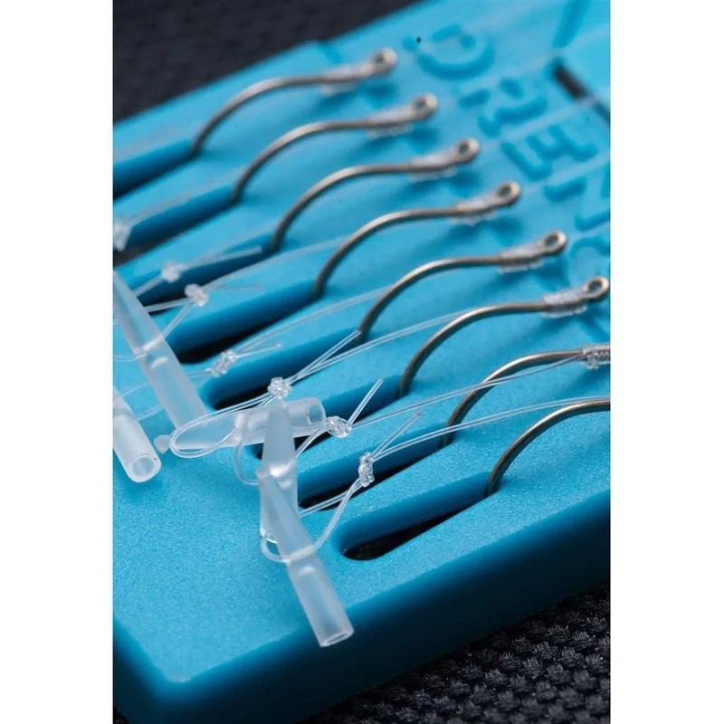Drennan Hooks to Nylon Plate Length 6 inch Carp Pushstop