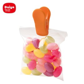 Daiya 057728 Clips, Mini Candy Clips, 5 Colors, 0.4 x 0.2 x 0.07 inches (0.4 x 0.2 x 0.19 cm), Clips, Easy to Pinch Fits Fingertips, Good Design Award, Candy Bag, Memo