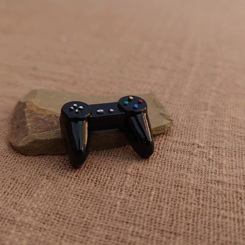 Miniature Handle Controller, Dollhouse Emulation Gamepad Model, Mini Game Electronic