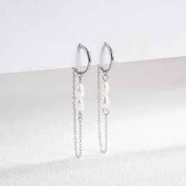 SAINT RAPHAËL Pearl Earrings for Women, 925 Sterling Silver Chain Dangle Hoop Earrings for Women, Pearl Drop Earrings Hypoallergenic, Dainty Wedding Earrings (Silver)