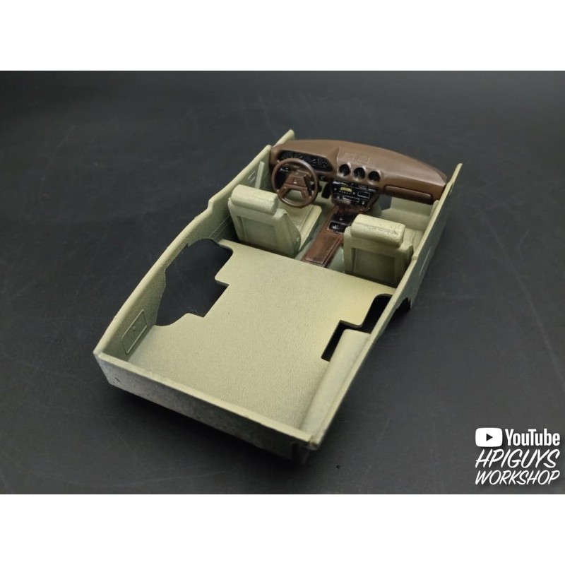 AMT 1/25 Datsun 280ZX Turbo T-Bar Roof Plastic Model AMT1372