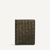 Este Passport Holder (Carré Weave) - Color: Rouge
