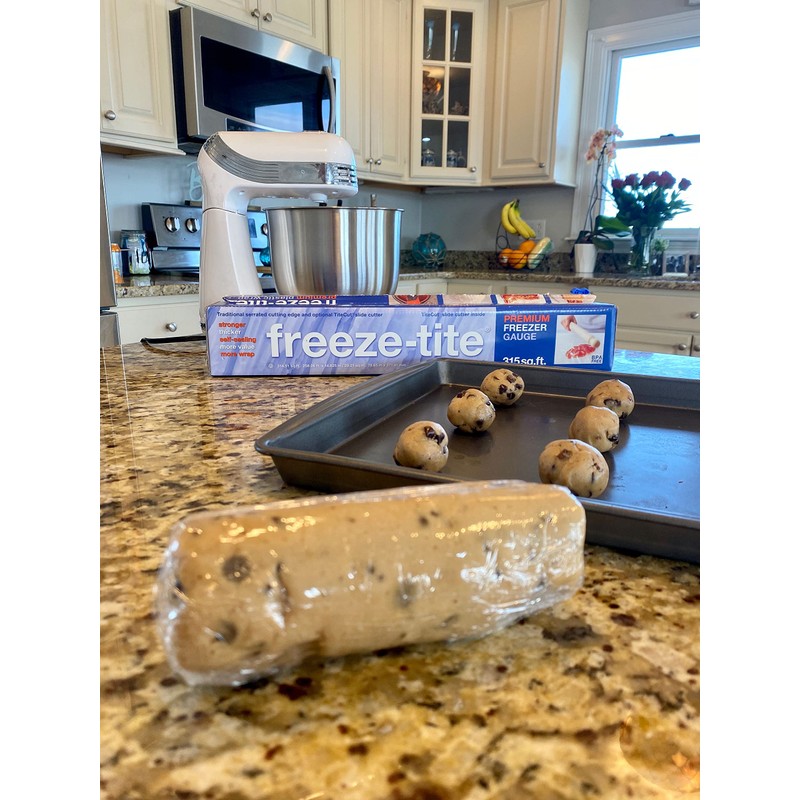 Stretch-Tite Premium Plastic Food Wrap, 500 Sq. Ft., 516.12-Ft. x