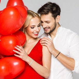 Pinky Promise Bracelets for Couples 4 Pcs Morse Code Bracelets Matching Couple Bracelets Long Distance Touch Bracelets Valentine's Day Gifts for Boyfriend Girlfriend Husband Wife