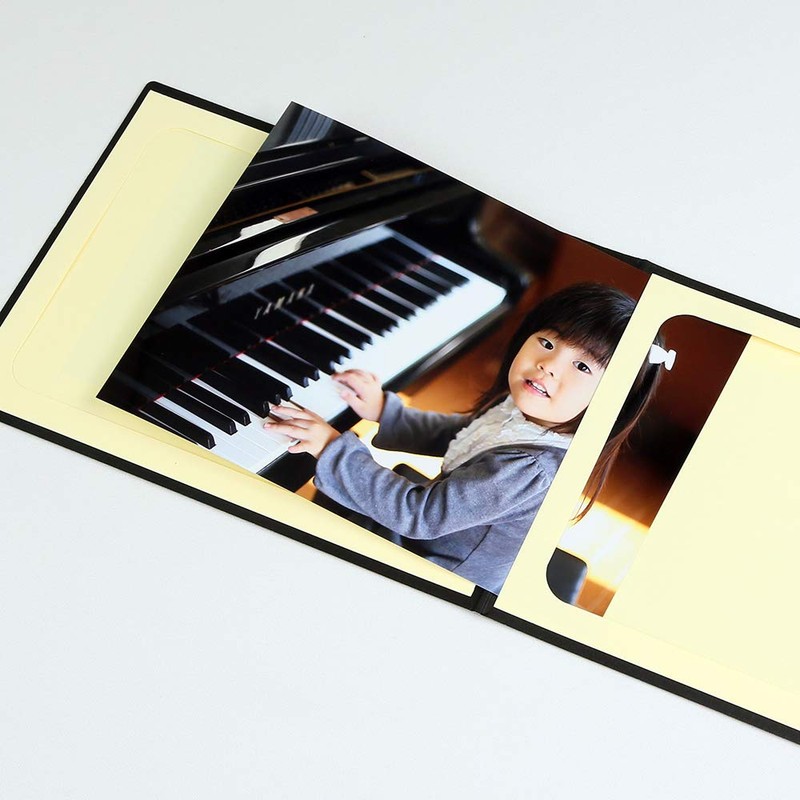 Piano Recital Photo Paper "Piano Recital/Girl" X L 3 Surface Horizontal