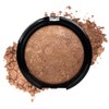 Palladio Baked Bronzer, altamente pigmentado y fácil de mezclar, brillo