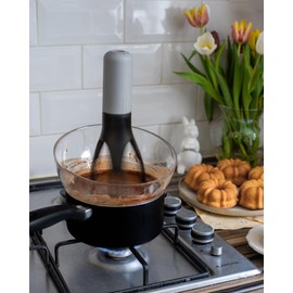 Uutensil Stirr Plus - The Unique Automatic Pan Stirrer with Timer - Rechargeable USB Stand - Grey