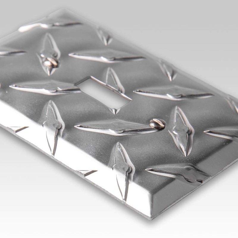 Amerelle Diamond Plate Single Toggle/Single Duplex Stamped Aluminum Wallplate