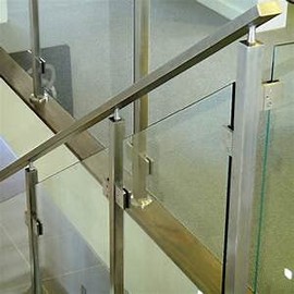 Des Moines Steel • Stainless Steel (304) Square Tube 1'' x 1'' Zero shipping cost (14ga, 3ft)