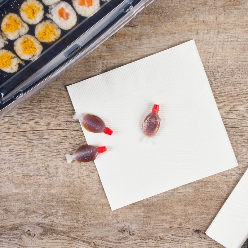 Restaurantware-Bento Tek 3 Milliliter Fish-Shaped Bottles, 100 Disposable Mini Condiment