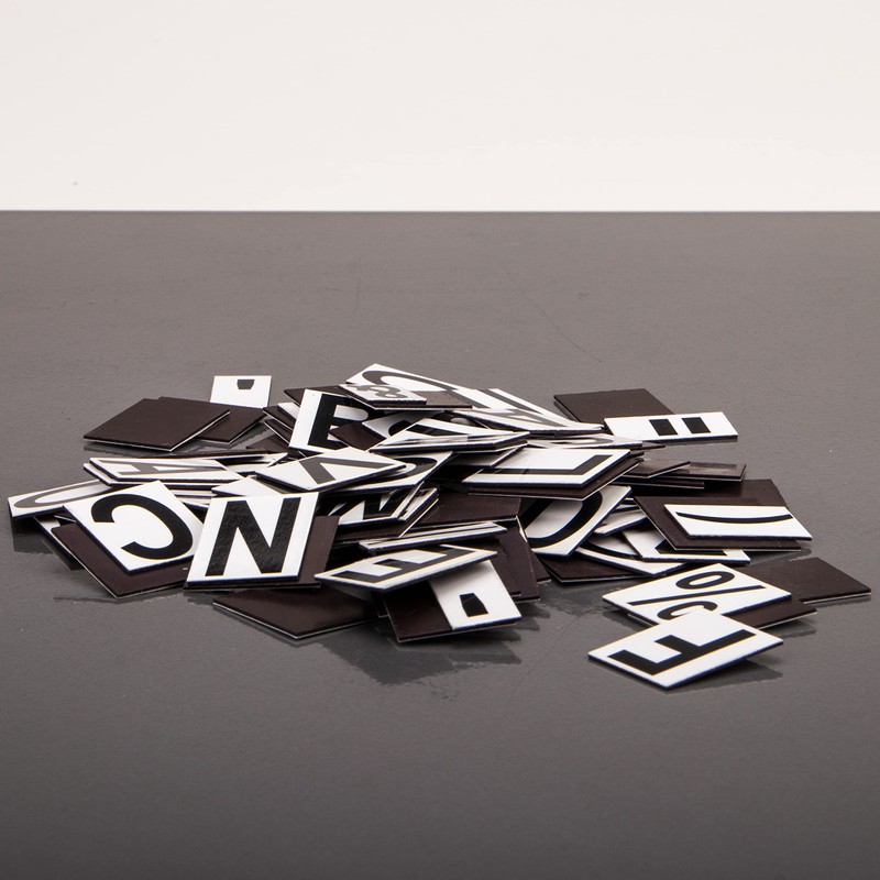 magnets4you | Magnetbuchstaben Set - 240 Zeichen | große magnetische