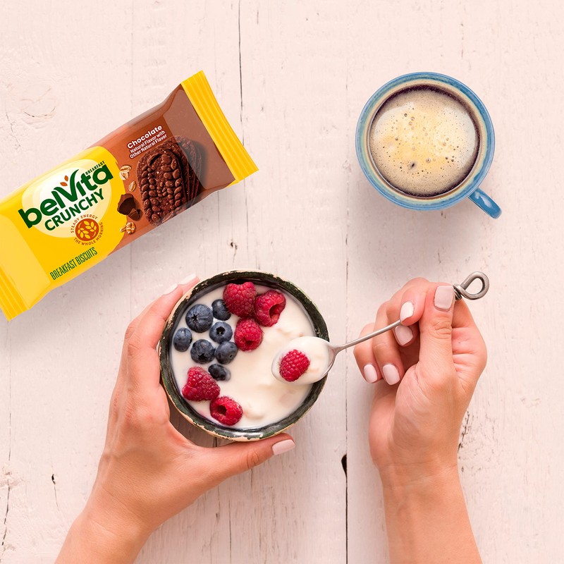 belVita Breakfast Bars Biscuits, Chocolate, 30 Total Packs, 6 Boxes
