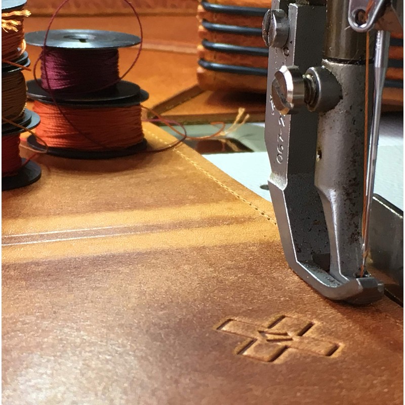 A6 revolutionary X17 notebook, Belgian leather, black, with gift box,