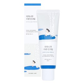 Round Lab Birch Moisture Sunscreen 50ml, a non-whitening sunscreen with a moisturizing effect / 라운드랩 자작나무 수분 선크림 50ml 백탁없는선크림 촉촉한선크림