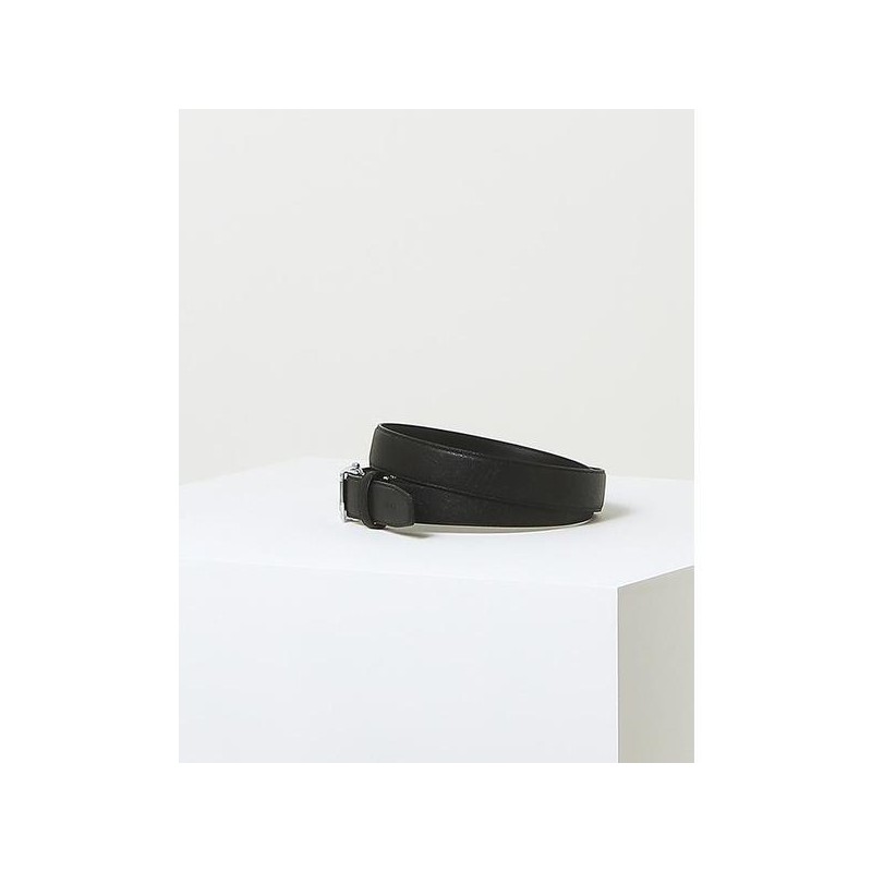 Hazzys (대구신세계)블랙 버클장식 가죽벨트 HJBE4E161BK (Daegu Shinsegae) Black Buckle Decoration