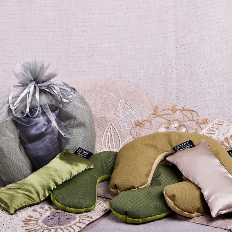 TARA Spa Therapy Herbal-Ease Aromatherapy Pillow Gift Bag Set, Neck