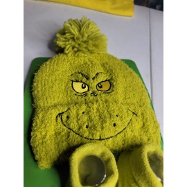 Dr. Seuss THE GRINCH BY DR SEUSS BABY CHENILLE KNIT CAP W/ MATCHING SOCKS 12 To 24 MonthG2