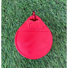 teemate Original Golf Tee Holder w/Clip-On Carabiner – Ideal for Wooden Tees/Bamboo Tees/Plastic Tees – Golf Bag Organiser Clip – Premium Golfing Accessories (Red)