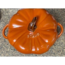 Staub Ceramic Pumpkin Cocotte 5” .5 Qt Cinnamon Orange NIB 2 Piece Harvest