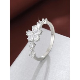 Elegant Flower Design Rhinestone Decor Ring, Trendy All-match & Exquisite Jewelry for Women for Party, Daily Clothing Decor - Color: Silver, Size: 8
