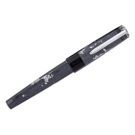 Benu Euphoria Fountain Pen (Caviar, Medium Nib)
