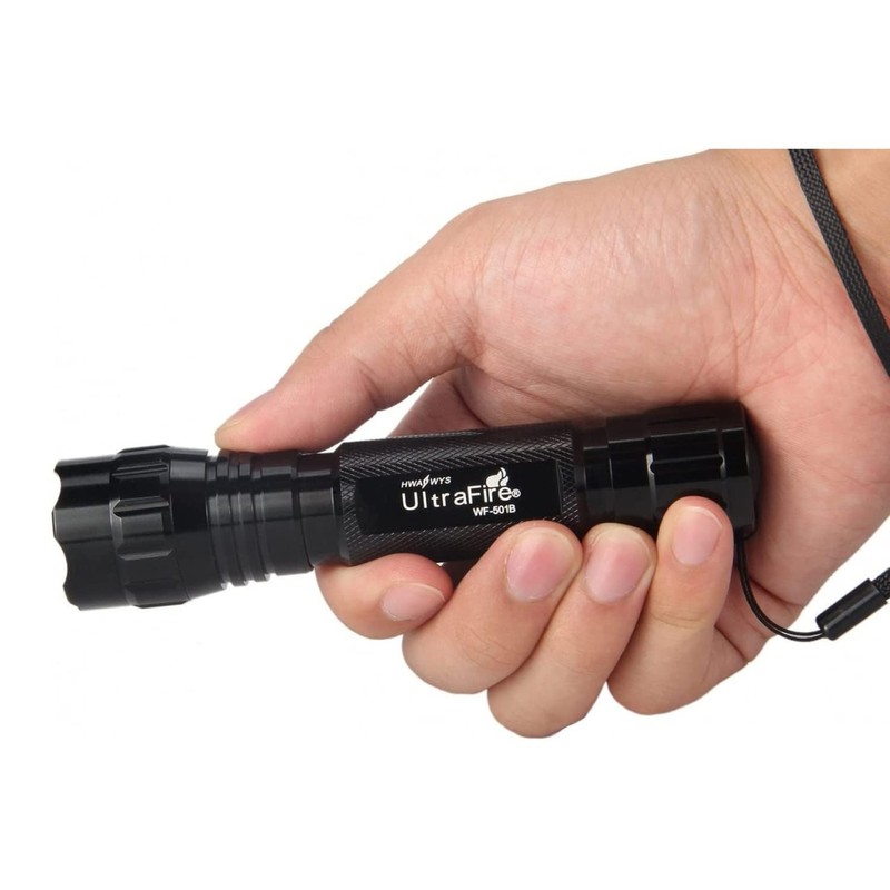 ULTRAFIRE LED Tactical Torch 1000 Lumens Single Mode Super Bright