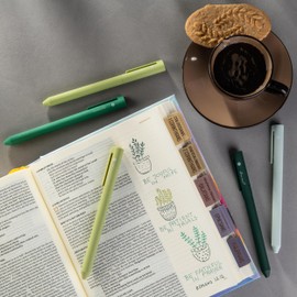 DIVERSEBEE Bible Highlighters with Soft Chisel Tip, 5 Pack Single Color Pens No Bleed, Quick Dry, Cute Aesthetic Markers for Bible Study Journaling Supplies (Green)