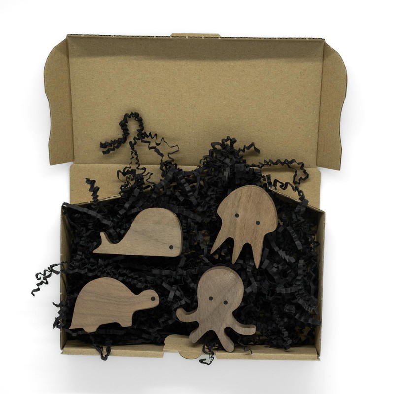 PLT Sea Animals Wall Hook Made of Untreated Walnut Wood