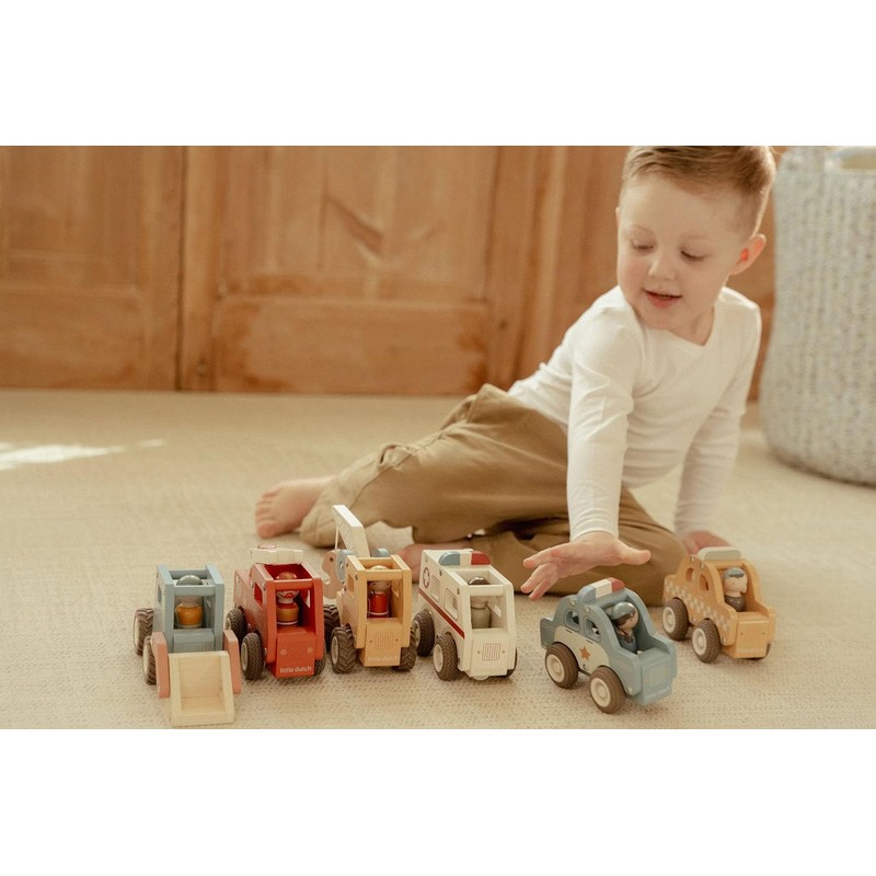 Little Dutch 2527 Wooden Car Ambulance White