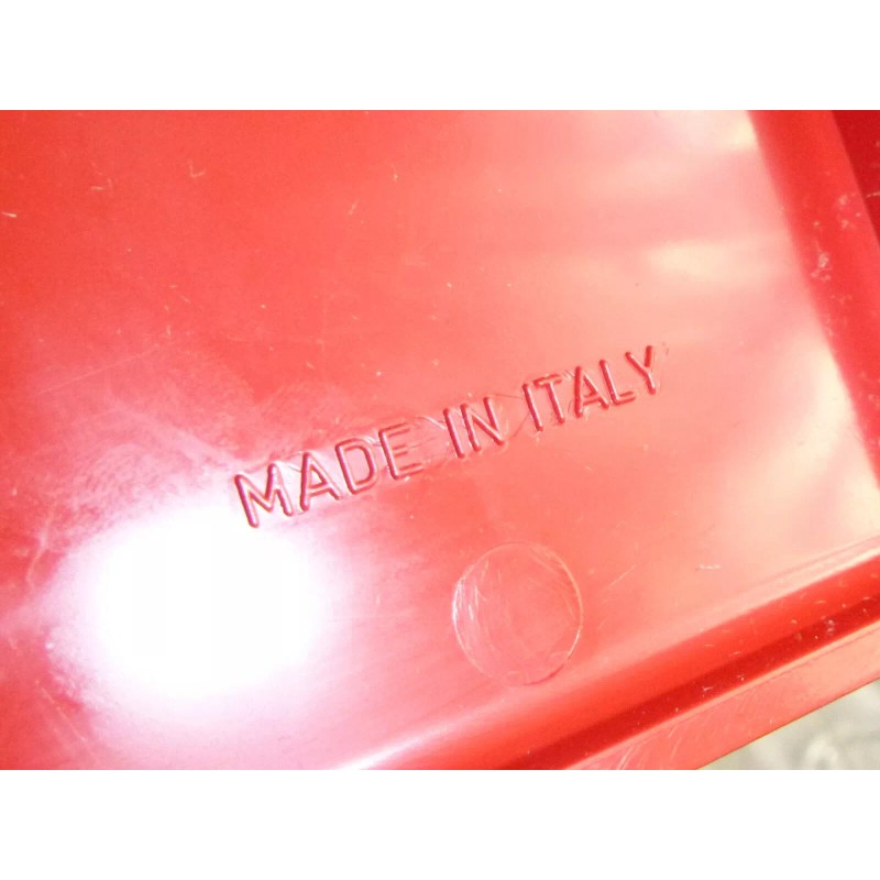 NOS Mid Century Post Modern Con&Con RED Plastic 4 Spot