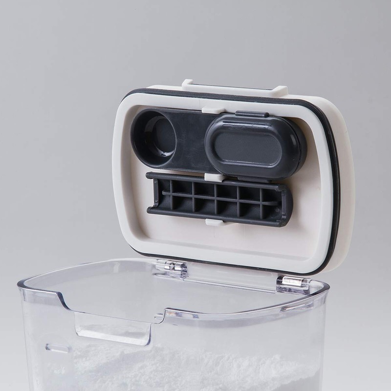 Progressive International Almacenamiento de pan de azúcar en polvo, 1