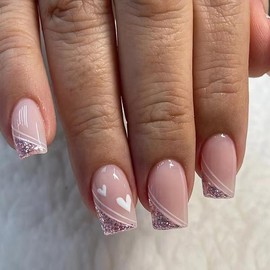 Valentine's Day Press on Nails Short Square Fake Nails White Heart False Nails Glitter Stick on Nails Full Cover Acrylic Artificial Nails for Women Girls Nails Manicure Decorations 24Pcs