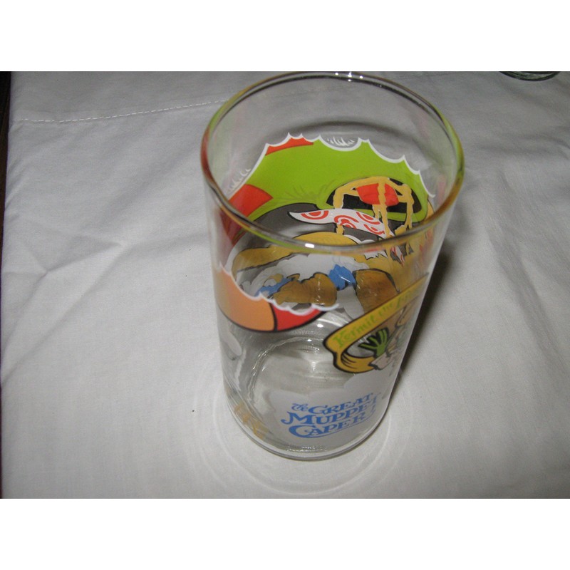 Mcdonalds the great muppet caper glasses 1981 henson assos.