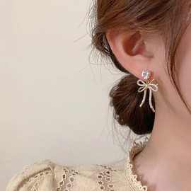 HAPVITAL Women's Earrings, Popular, Fashionable, Precent, Earrings, Lover, Anniversary, Hypoallergenic, 925 Silver, Fashionable Birthday, Agarwood, Emerald