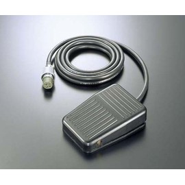 Musashi Engineering Dispenser Foot Switch for 4-Pin Connectors 61-3591-28/FS/W-2-1604P