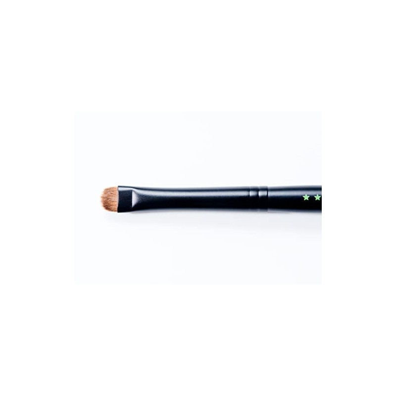 yUKI Brushes Eyeliner Brush 110 (Putit Series) Domed Brush Fits
