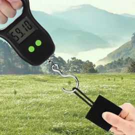 Ullnosoo Microphone Radio Holder, 2 Pcs Mic Clip for Police, Super Strong Stitches No Breaking, Law Enforcement Radio Microphone Holder for Vest Accessories