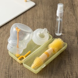 Chemimoso Small Silicone Baby Bottle Brush for Newborn Anti-Colic Baby Bottles， Portable Travel Bottle Cleaner Brush，Suit for Baby Bottles Less Than 8 OZ， Yellow