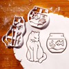 BAKERLOGY Set of 2 Curious Cat and Fish in Fishbowl