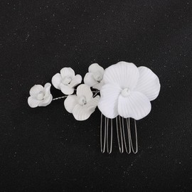 Teyglen Flower Bride Wedding Hair Comb Bridal Flower Hair Piece Floral Headpieces for Bride White Flower Hair Comb Clip Wedding Hair Accessories for Women Bridesmaid Flower Girl (Silver)