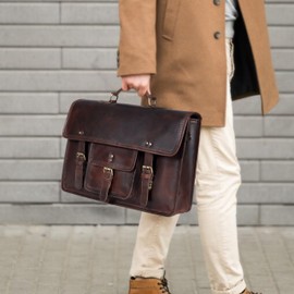 18-Inch Premium Leather Messenger Bag for Men & Women - Leather Laptop Bag, Crossbaody Bag, Handbag, Shoulder Bag, Travel Bag (Unisex Messenger Dark Brown)